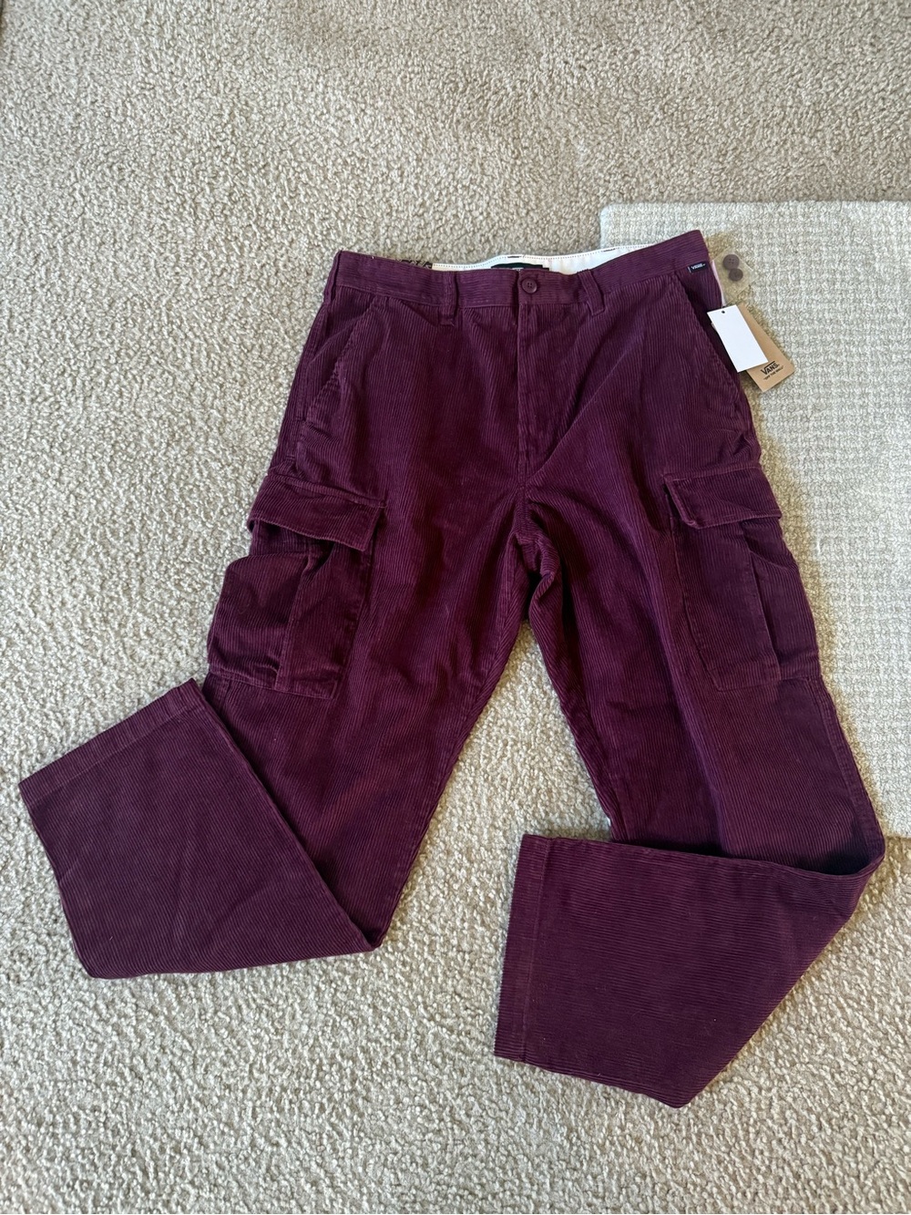 VANS Men’s Purple Corduroy Cargo Pants Loose Taper Flat Front 32" Waist